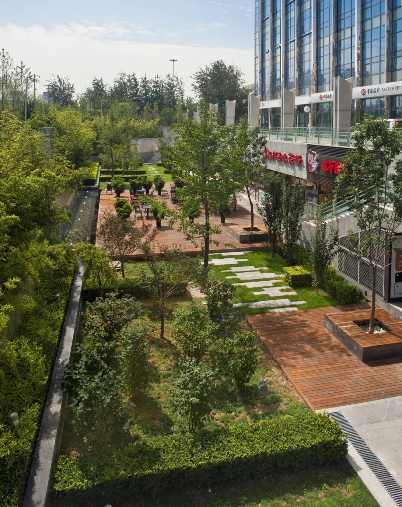 Garden court at Beichen Tower