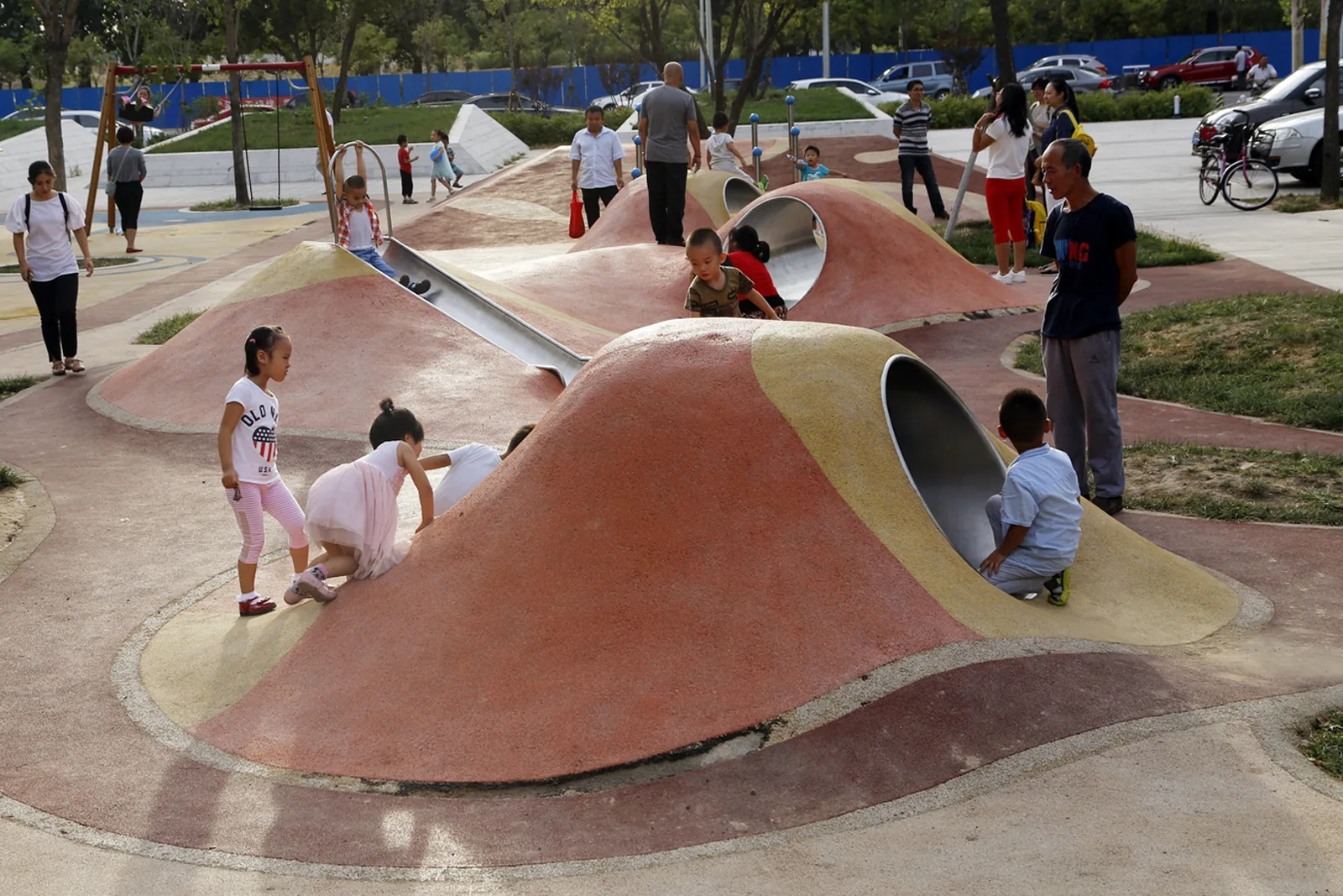 Play mounds at LongFor Daxing Paradise Walk