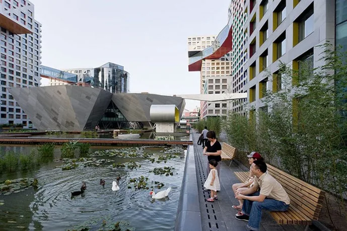 Courtyard edge at Beijing MOMA Phase III
