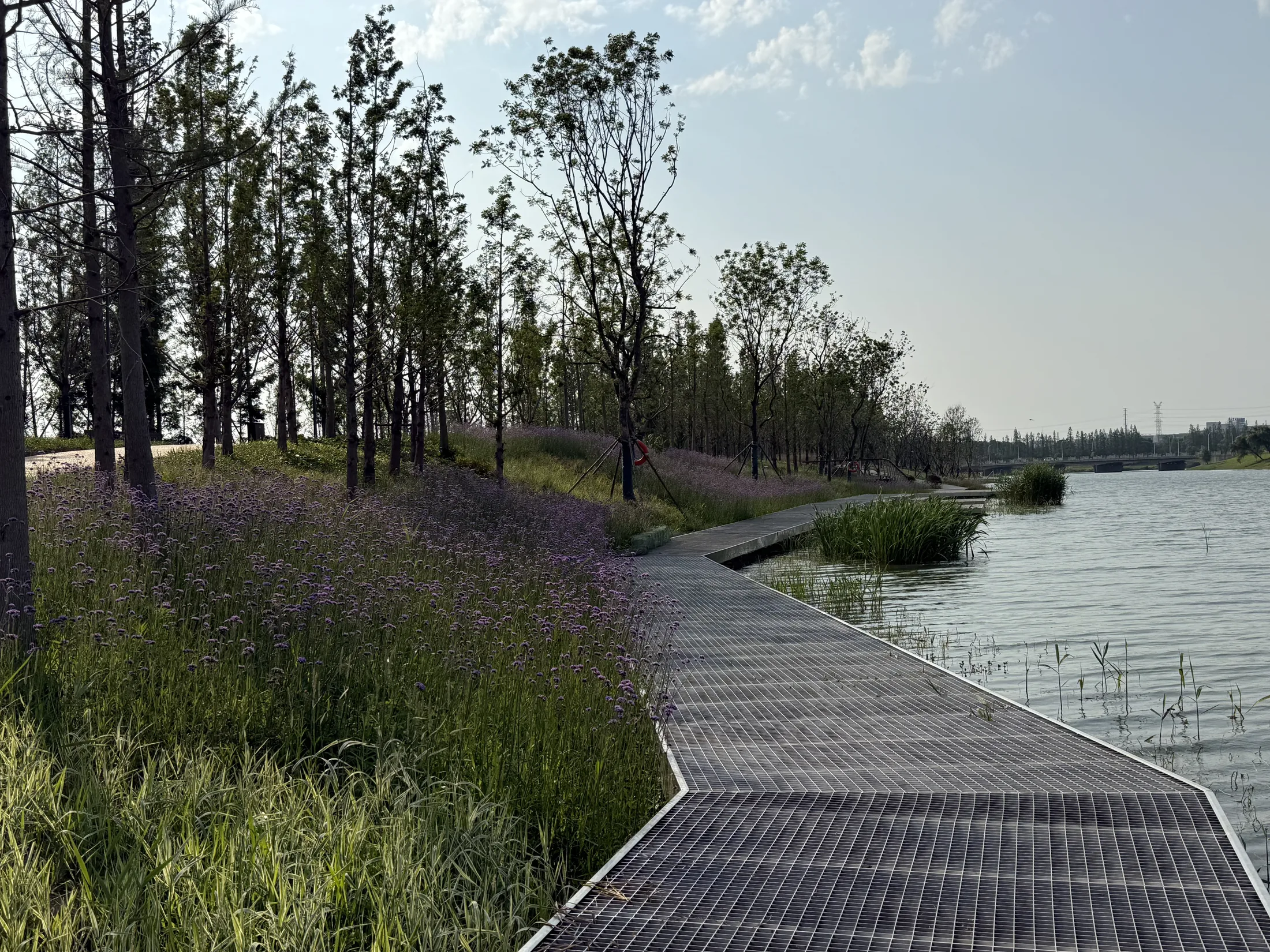 Waterfront boardwalk at Changzhou Changbei Riverfront Landscape Belt