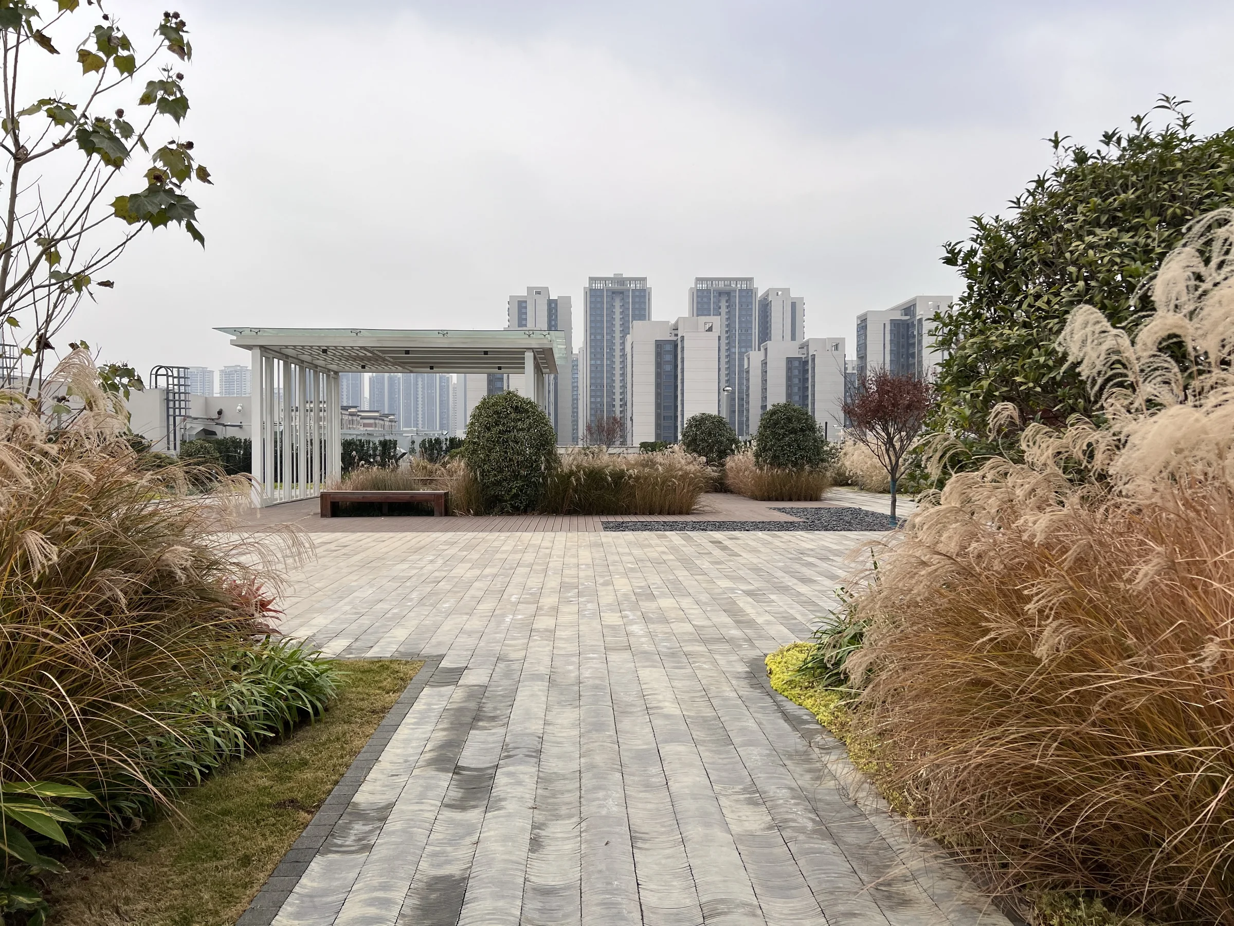 Rooftop walk at Chengdu Taikang Southwest Healthcare Center