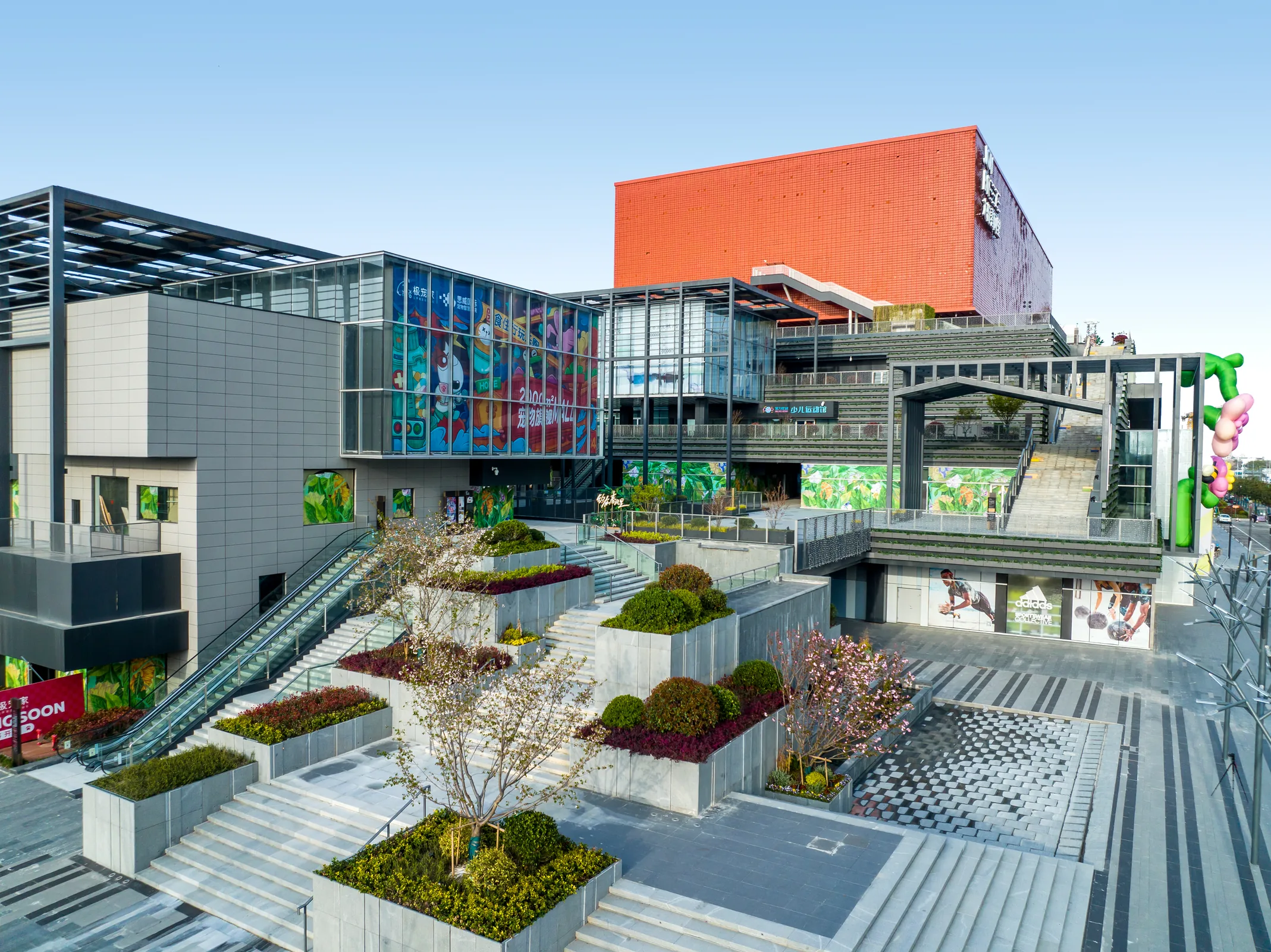 Rooftop plaza at Suzhou Joy Breeze