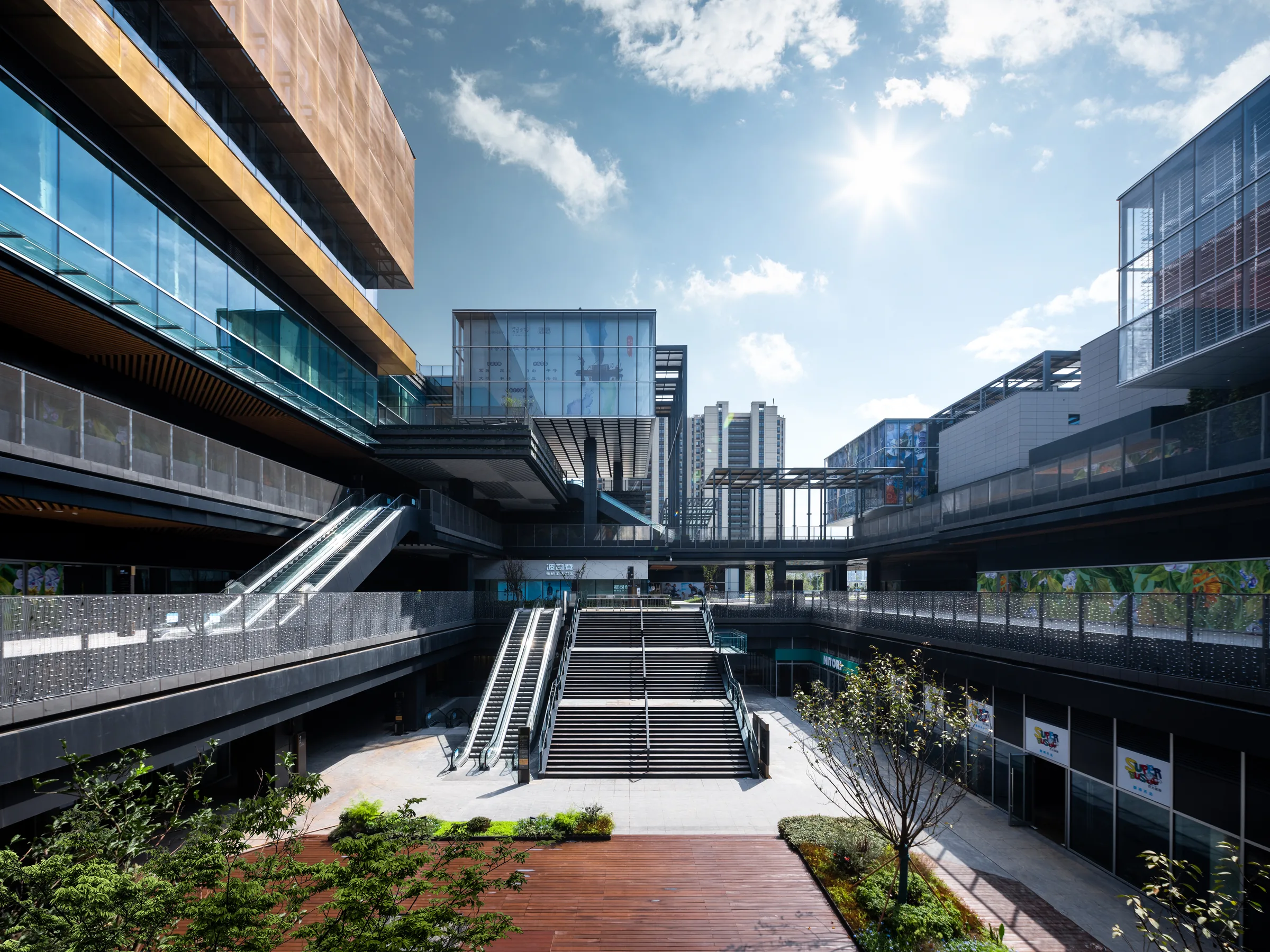 Open-air street at Suzhou Joy Breeze
