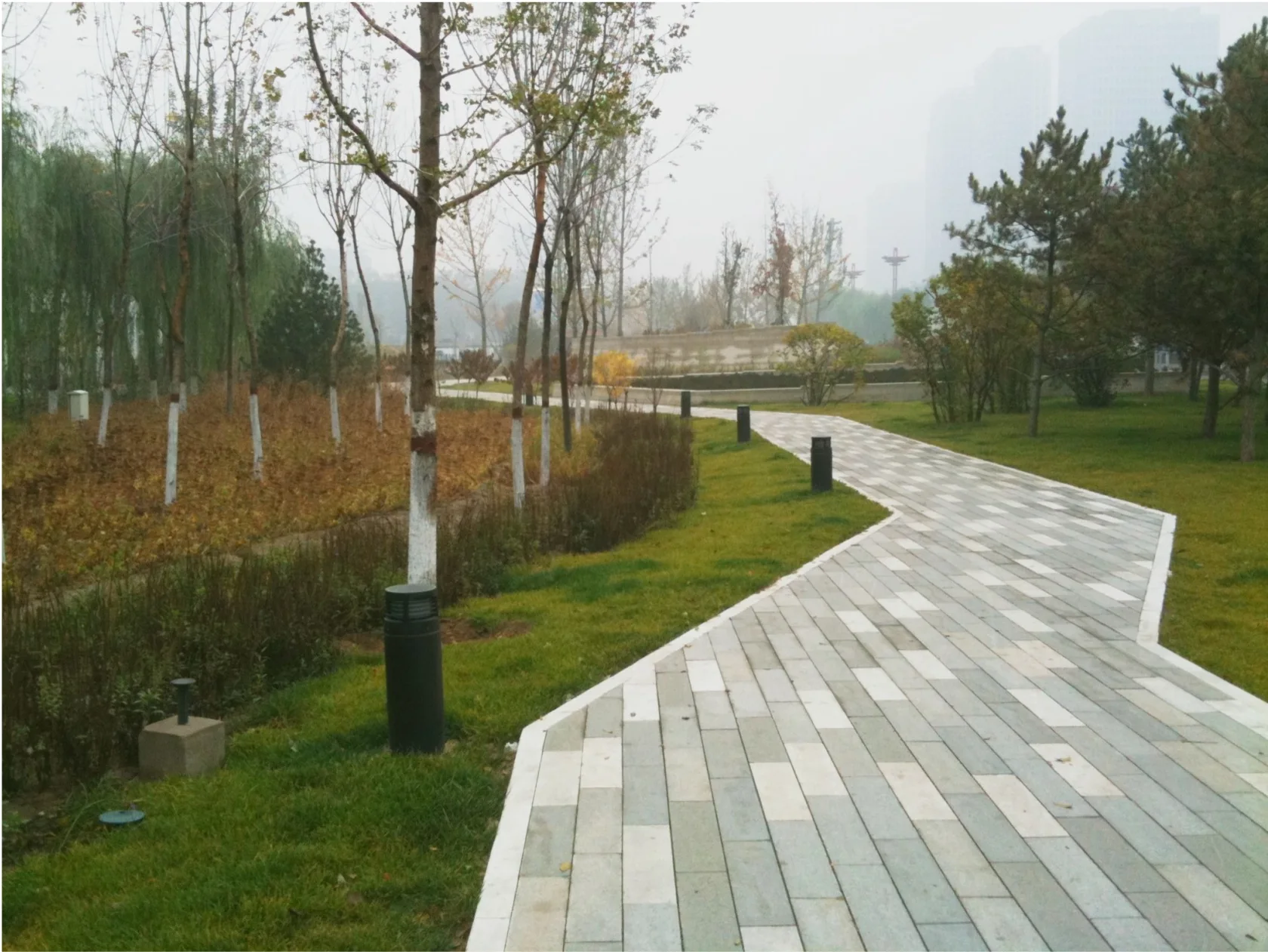 Park path at Taiyuan Changfeng West Street