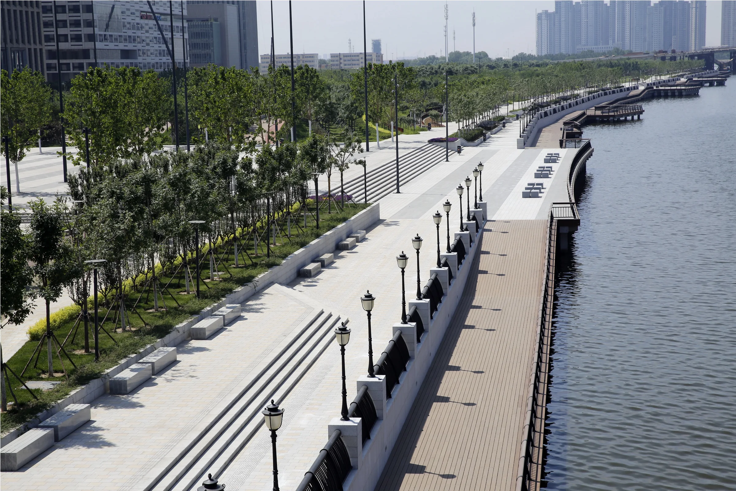 Riverfront terrace at Tianjin Yujiapu Riverfront Park