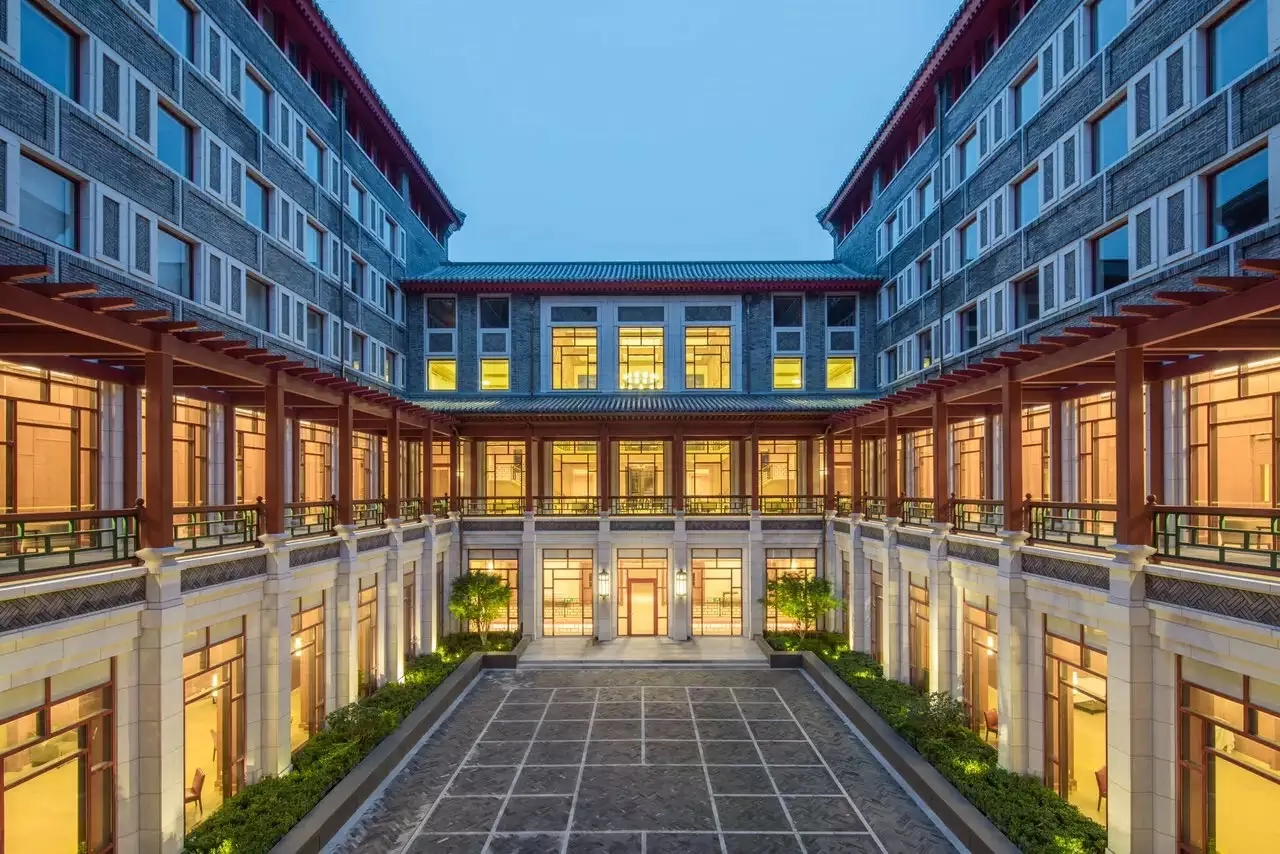 Upper courtyard at Tsinghua Schwarzman College