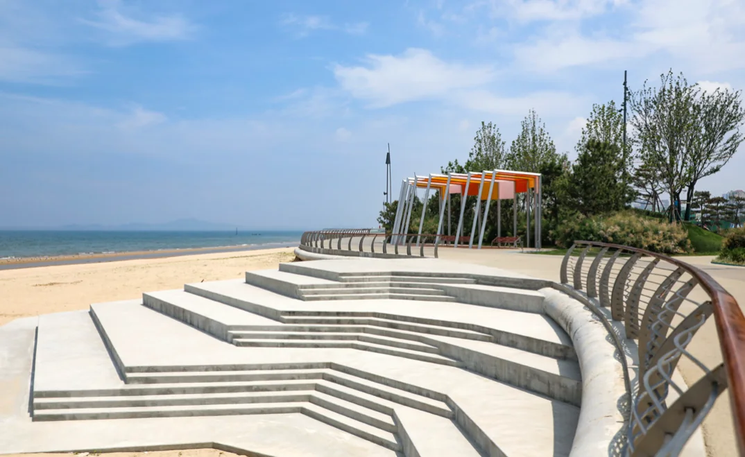 Waterfront amphitheater steps at Yantai Golden Beach
